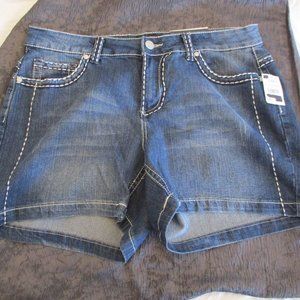 Cato Women's Size 16W Women's Jean Shorts. New